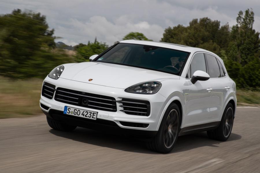  Porsche Cayenne E-Hybrid (PO536) 2018 года  (WW) (фото 31 из 85)